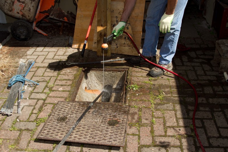 Drain repair work in West Watford